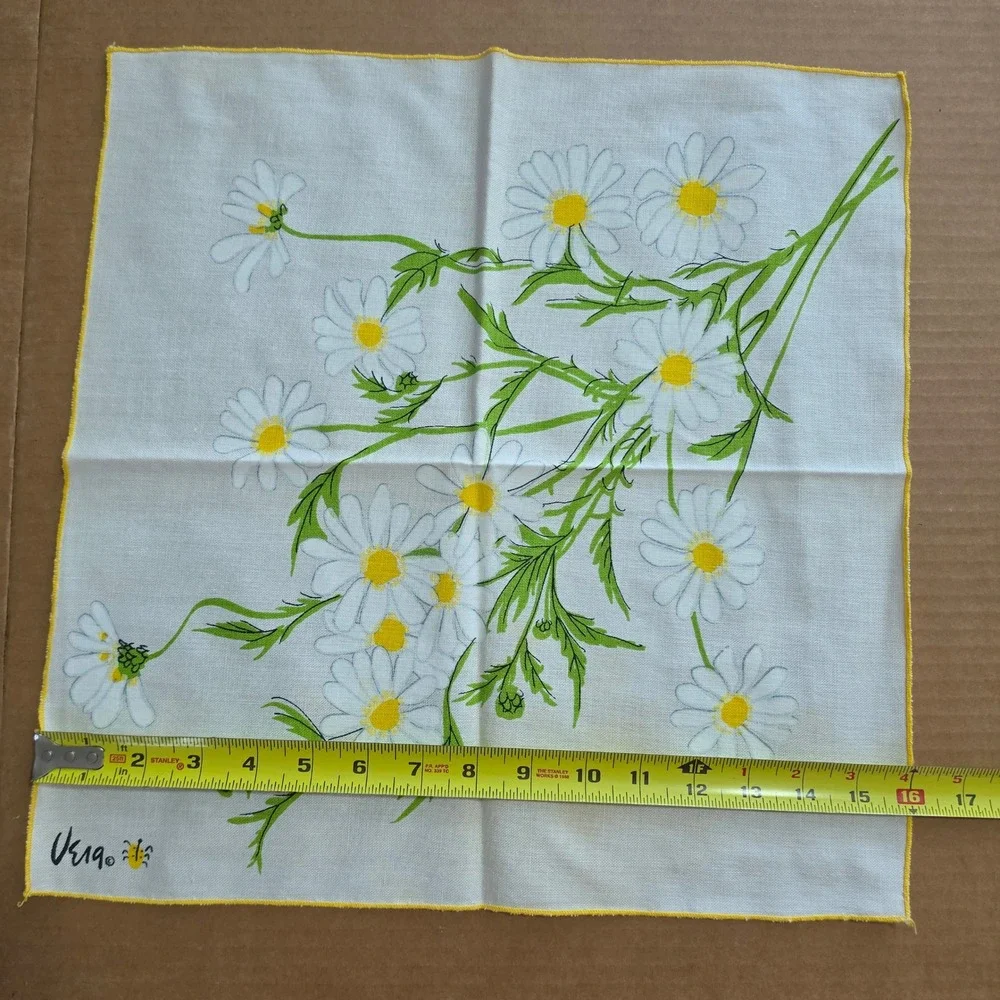 Vintage Vera Neumann Daisy Napkins Set of 8 Yellow White Floral MCM Signed